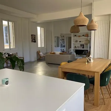 Apartamento Vaste Et Bel En Plein Centre-ville De Montpellier