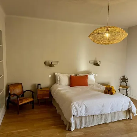 Vaste Et Bel En Plein Centre-ville De Apartamento Montpellier