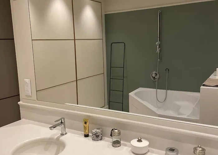 Apartment Vaste Et Bel En Plein Centre-ville De Montpellier